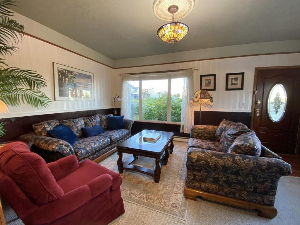 The Victorian Spa Retreat Port Angeles Exterior photo
